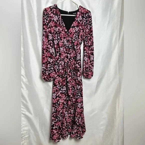 KENSIE pink chiffon,faux wrap,floral, puffy sleeve dress,sz 2, surplice,fairy - Picture 3 of 15